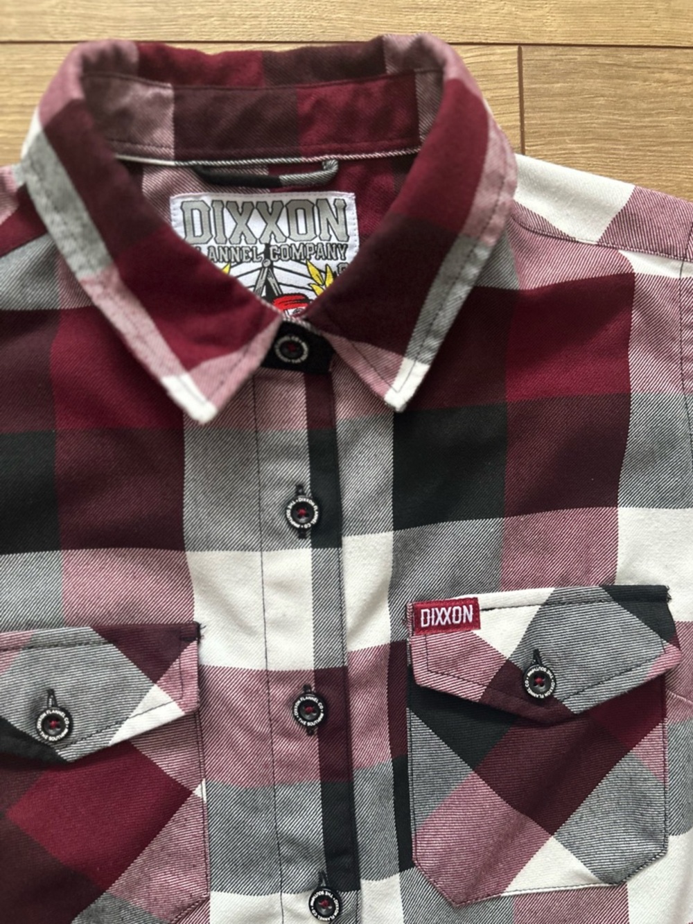 Dixxon Southpaw Flannel | Plaid Button Up | Women’s Small - Picture 5 of 5